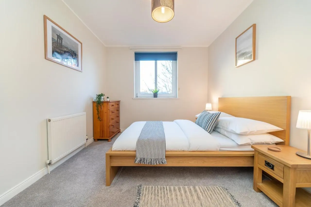 The Waverley Park Terrace Residence Edinburgh Apartment